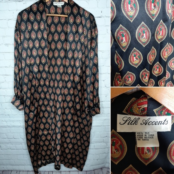 Silk Accents Other - 100% silk vintage long kimono robe
